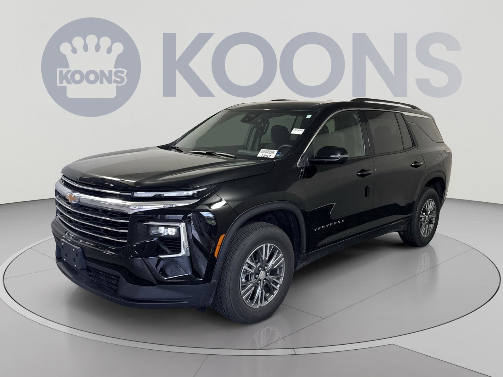 2026 Chevrolet Traverse LT in Mosaic Black Metallic — front three-quarter view