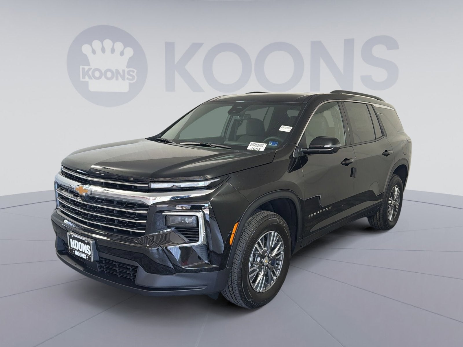 2026 Chevrolet Traverse LT in Mosaic Black Metallic — front three-quarter view