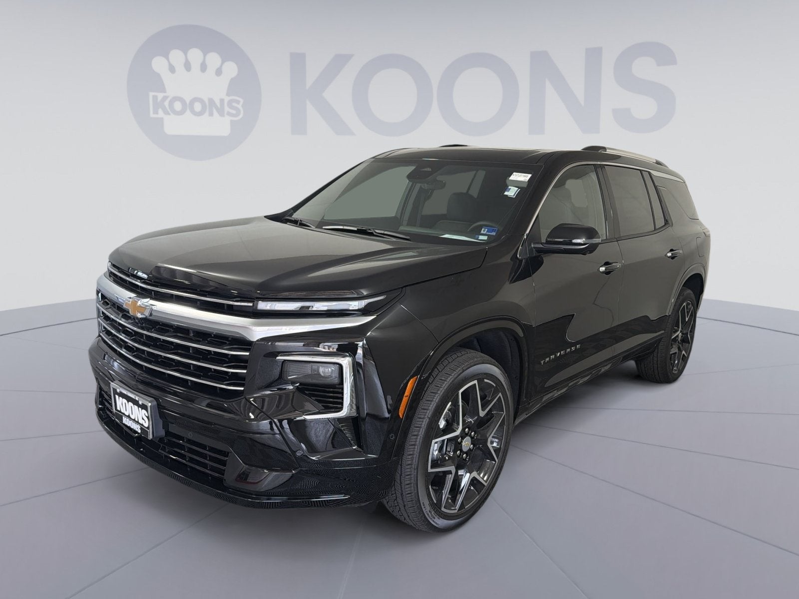2026 Chevrolet Traverse High Country in Mosaic Black Metallic — front three-quarter view